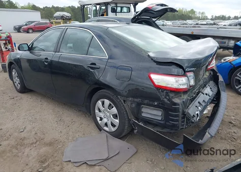 2011 Toyota Camry Hybrid z USA, uszkodzony, nr VIN 4T1BB3EKXBU141180